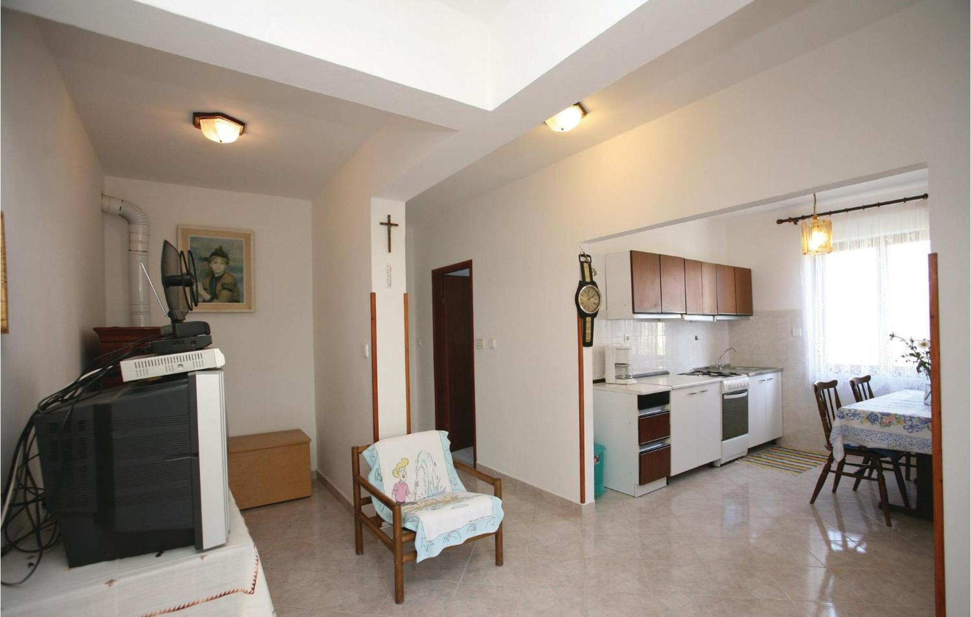 2 Bedroom Gorgeous Apartment In Labin Rasa Ngoại thất bức ảnh